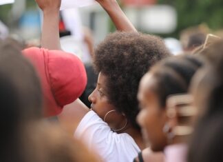 Co to znaczy wybite zawieszenie? Co to znaczy wybite zawieszenie?